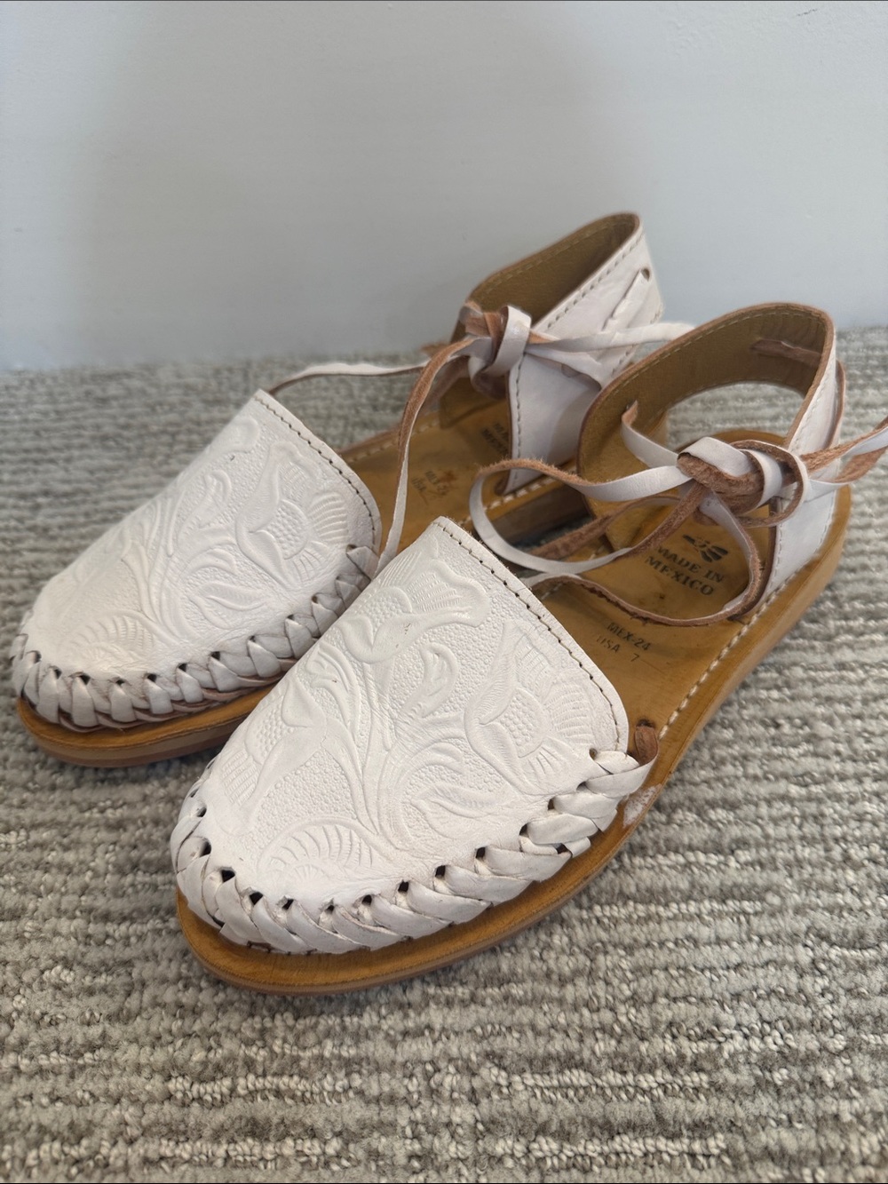 White Embossed Leather Tie-Ankle Sandals